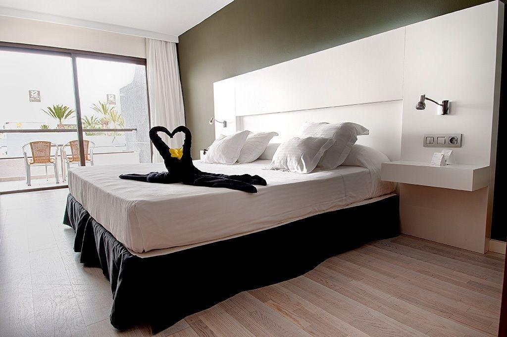 R2 Romantic Fantasia Dreams & Suites Hotel (Adults Only) Tarajalejo Exterior foto