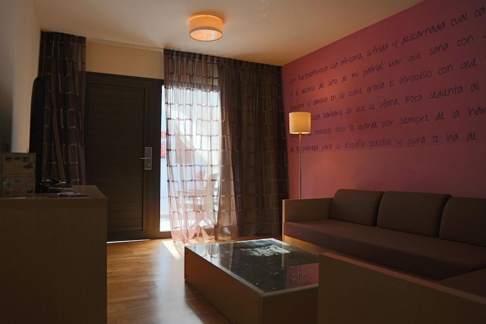 R2 Romantic Fantasia Dreams & Suites Hotel (Adults Only) Tarajalejo Exterior foto