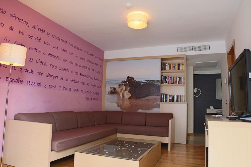 R2 Romantic Fantasia Dreams & Suites Hotel (Adults Only) Tarajalejo Exterior foto