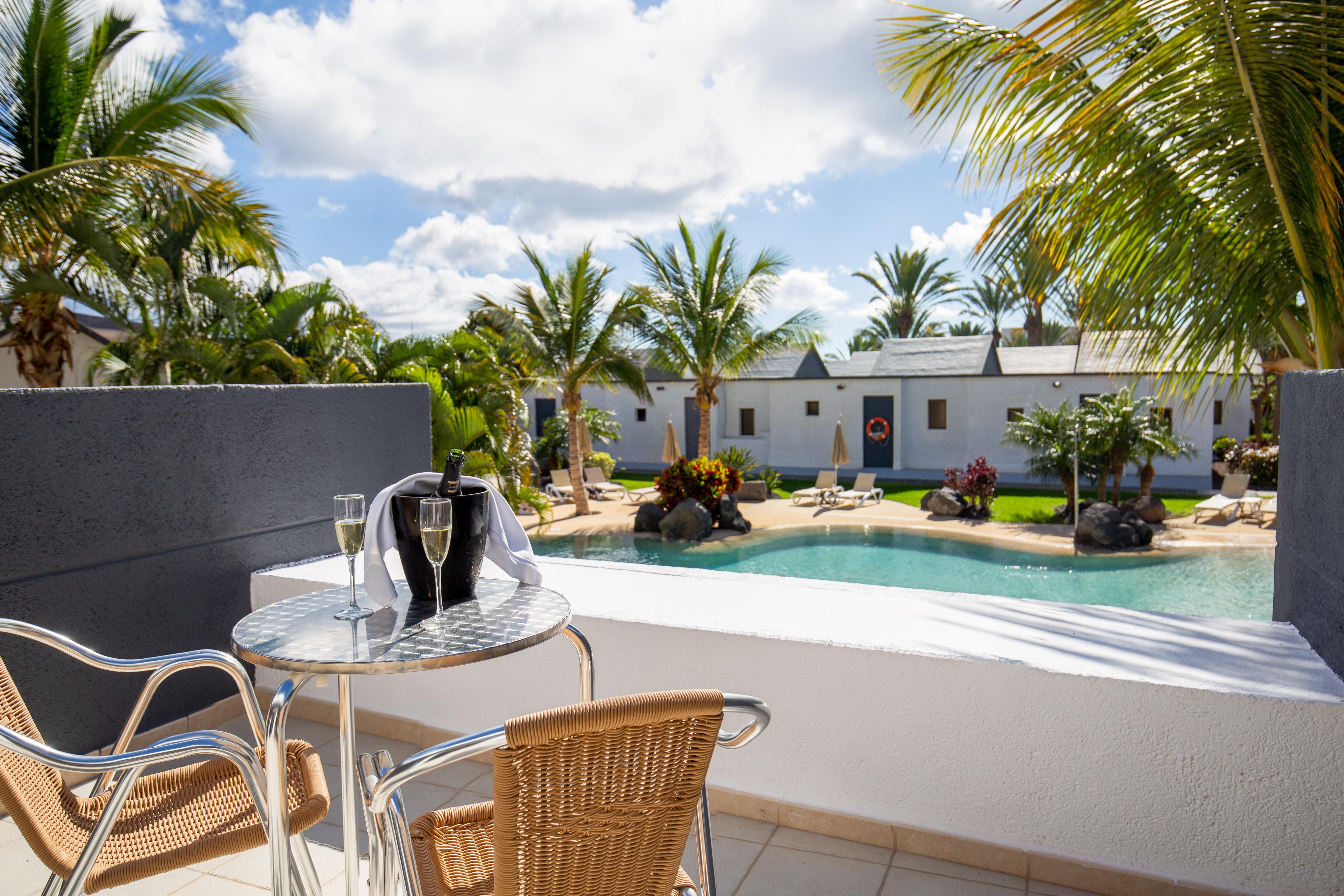 R2 Romantic Fantasia Dreams & Suites Hotel (Adults Only) Tarajalejo Exterior foto